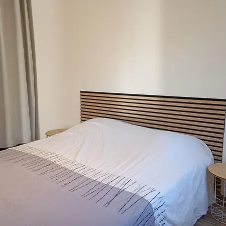 Appartement Charmant Climatise 아파트
