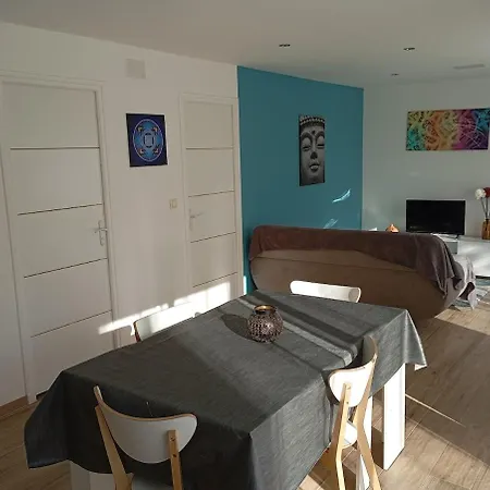 Appartement Charmant Climatise *